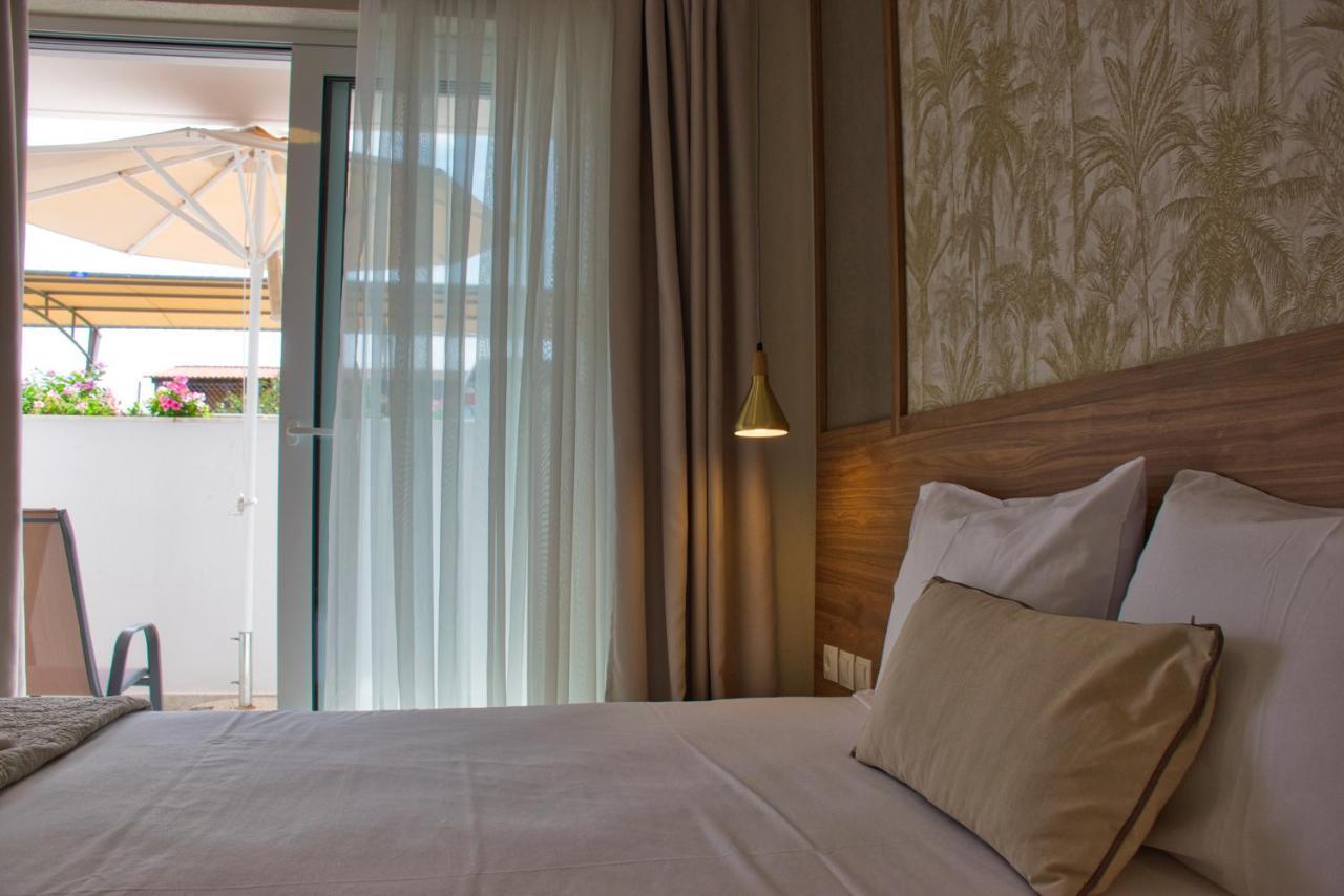 Astra Sarti Luxury Suites Eksteriør bilde
