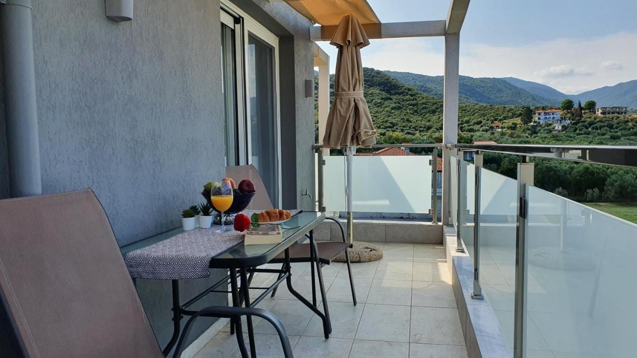 Astra Sarti Luxury Suites Eksteriør bilde